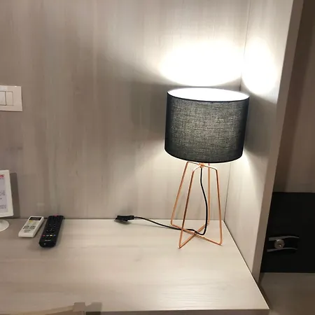 B&B Elios Rooms-3
